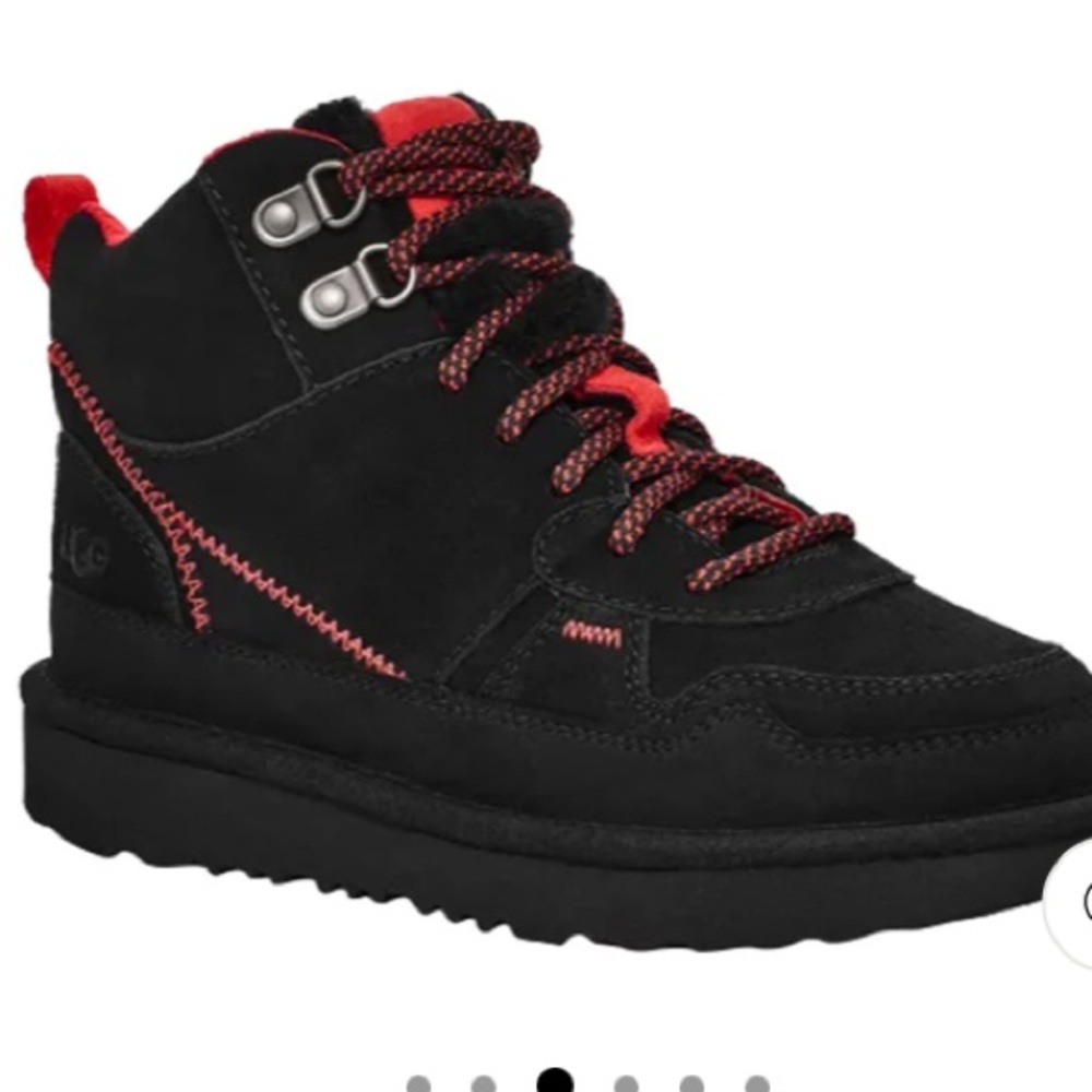 Ugg  kids Highland Hi Heritage boots.Unisex